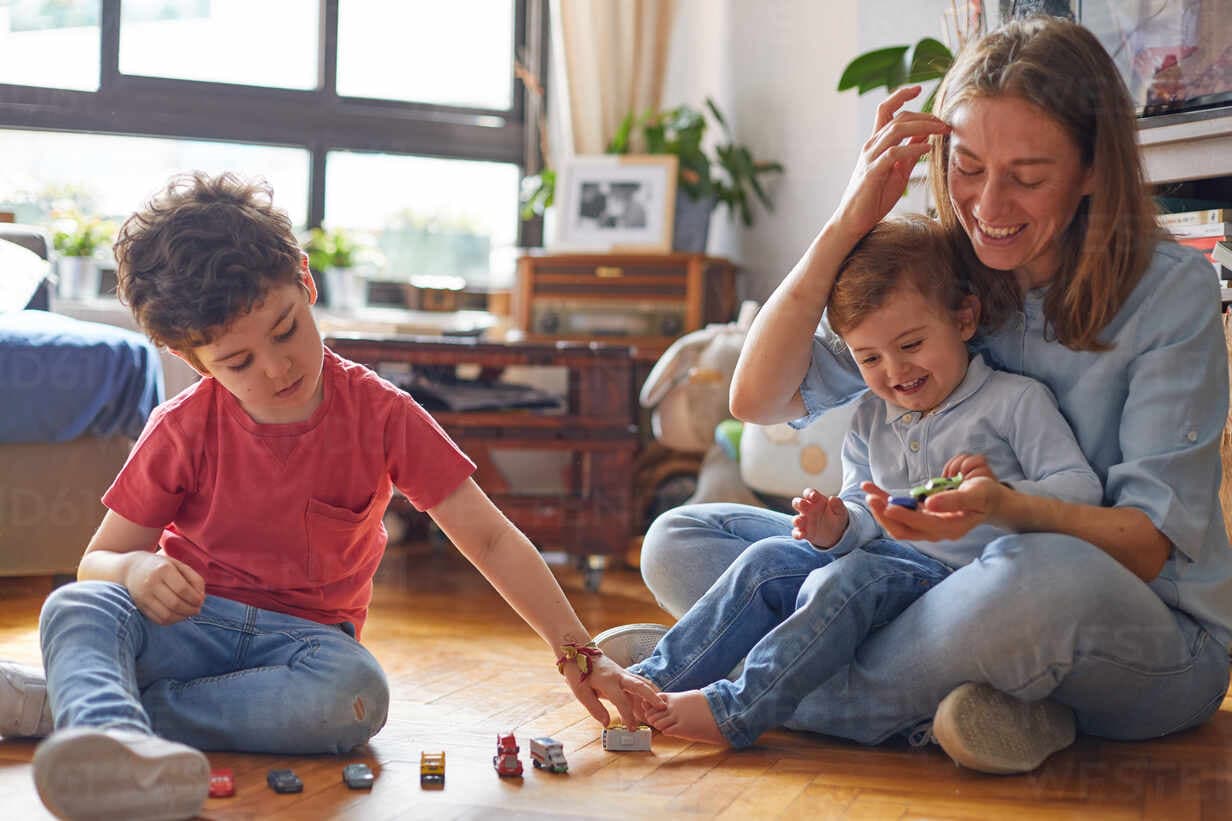 In-Home ABA Therapy Focused on Positive Behavior Change in Katy TX