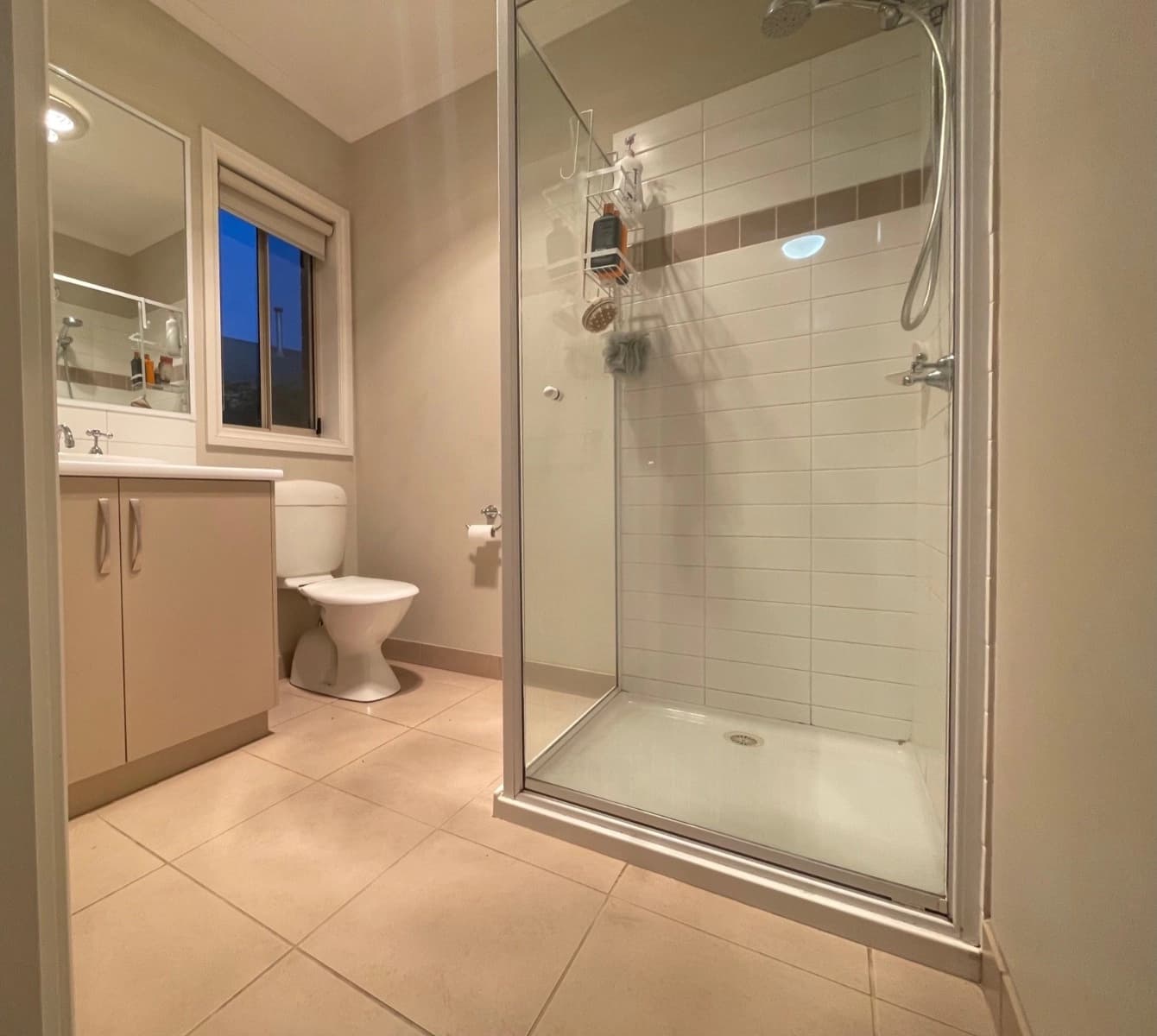 Elegant Showers Home Makeover – Elevate Your Space with Elegant Showers