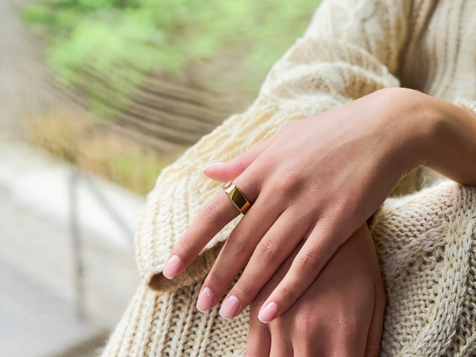 Evie Ring