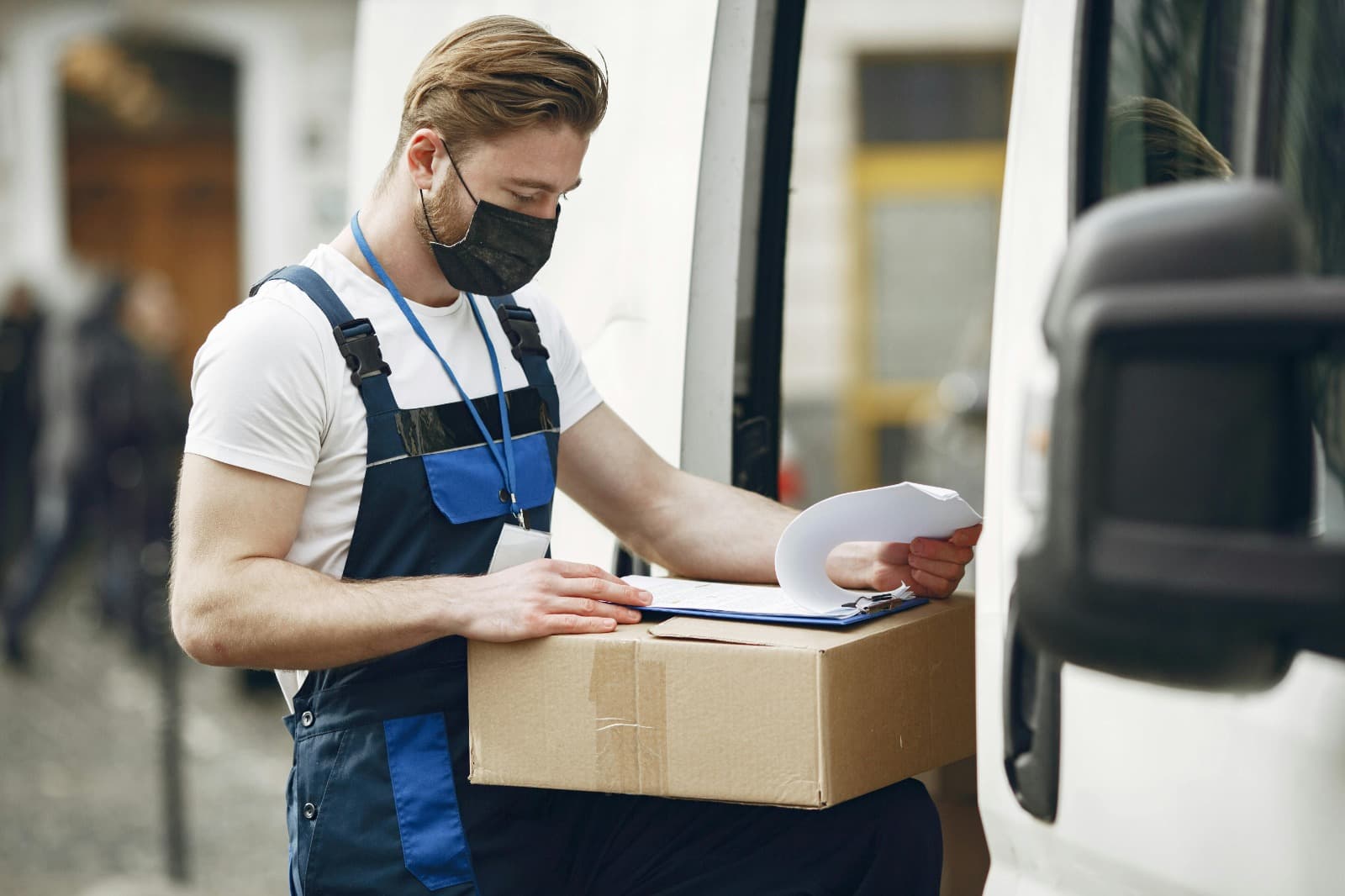 Secure and Efficient Removals You Can Trust
