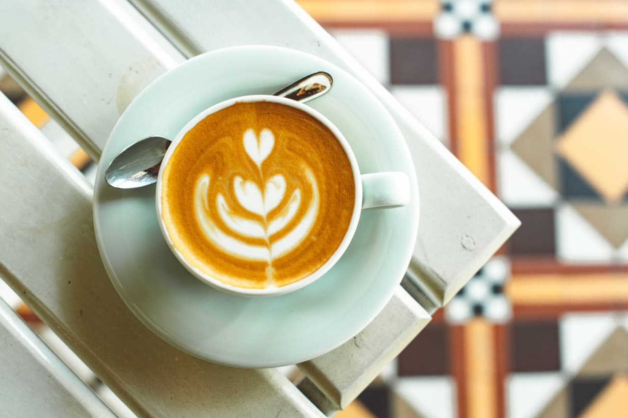 SỰ KHÁC BIỆT GIỮA ESPRESSO VÀ CÀ PHÊ PHA PHIN