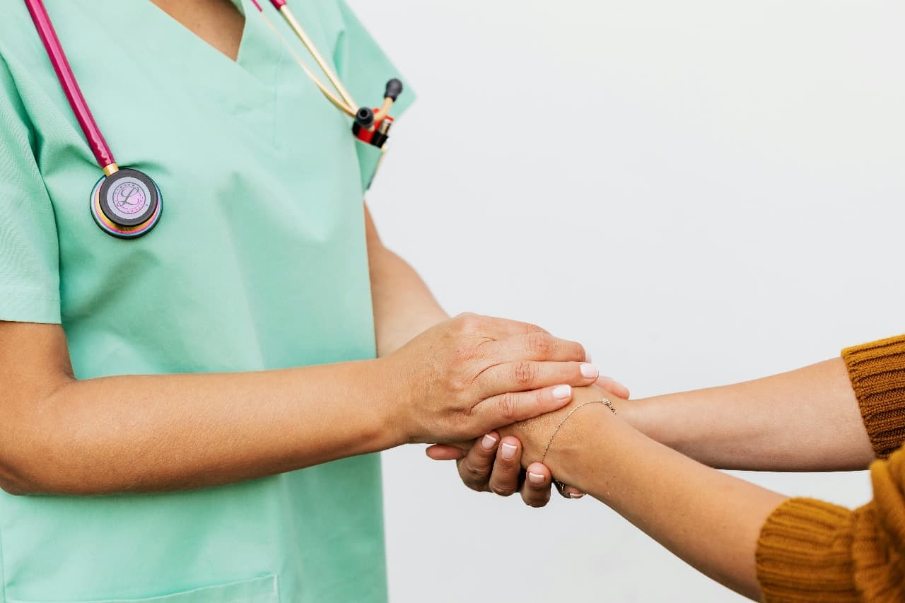 Dedicated Medical Claims Specialist for Error-Free Insurance Claims