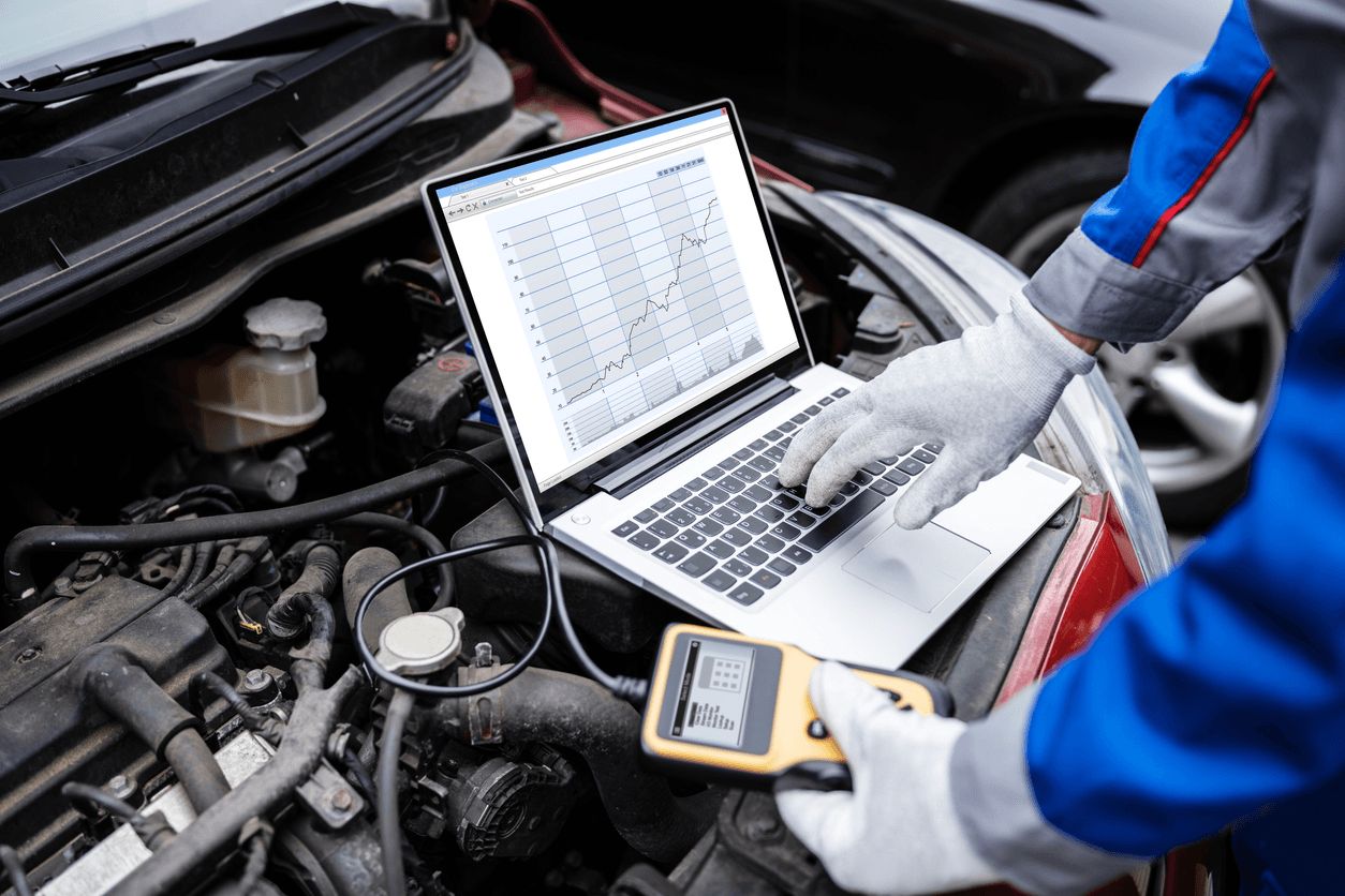 Rolul specialiștilor în electronică auto