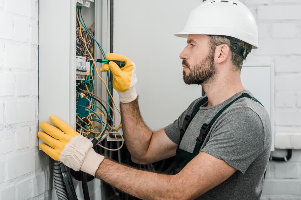 Effective Strategies for Lighting Service Maintenance to Enhance Efficiency
