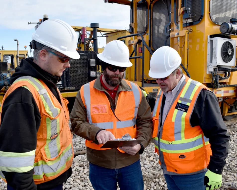 Rail Jobs Across Canada with Universal Rail