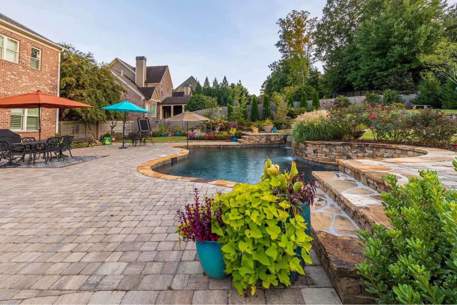 Licensed Deck Contractor Kennesaw – Quality Craftsmanship
