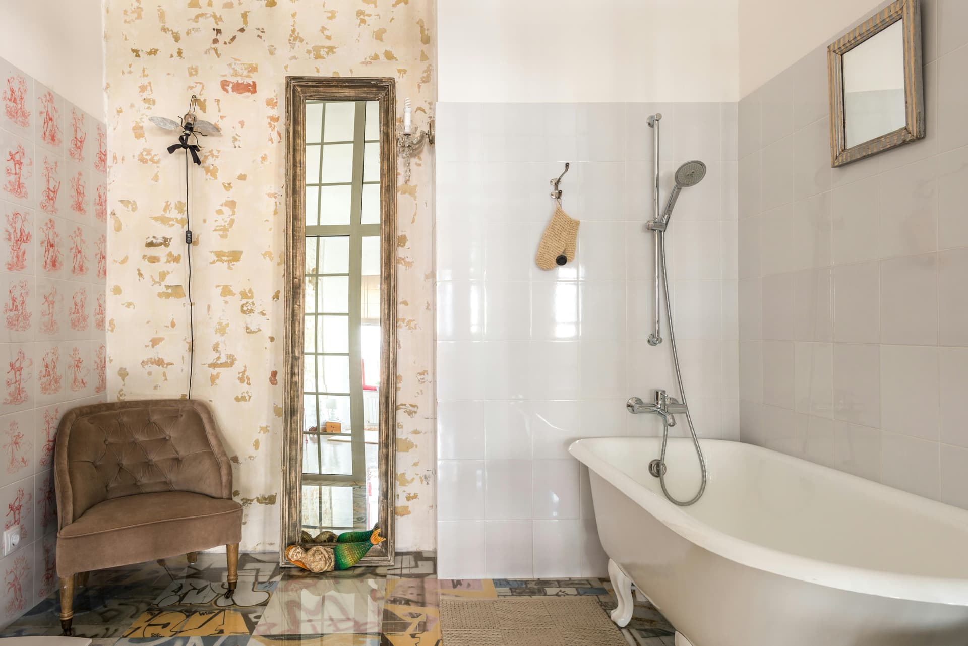 Elegant Showers: High-Quality Bathroom Solutions Since 1998