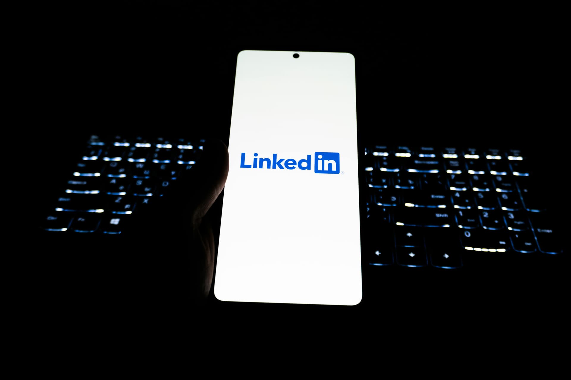 Top Reasons to Rent LinkedIn Profile Accounts for Lead Generation
