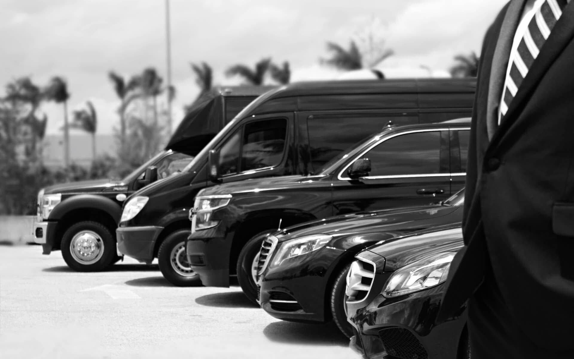 5-Star Comfort Awaits: Choose Our Vancouver Airport Car Service Today