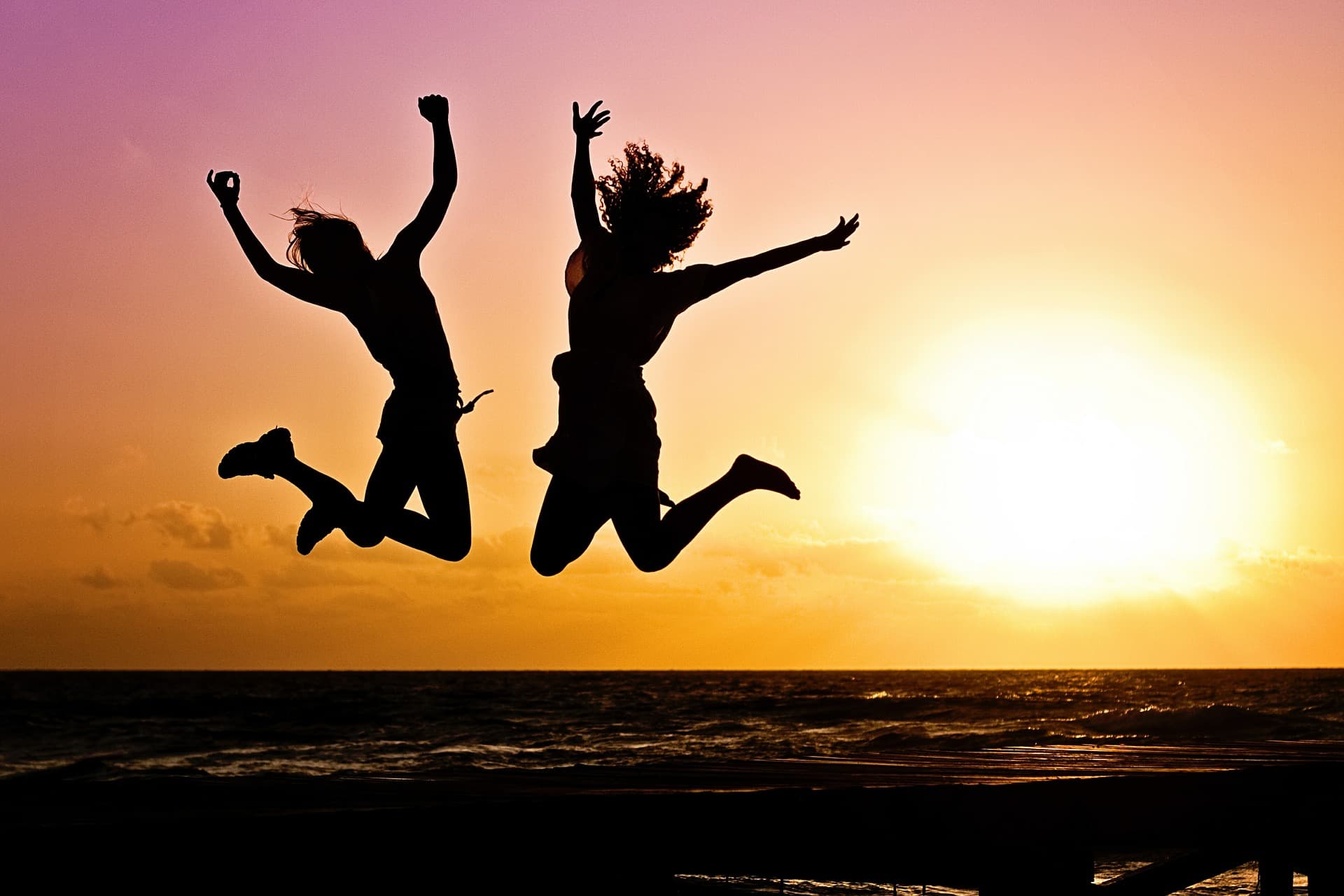The Happiness Shift: Transform Your Life With These Inspirational Thoughts