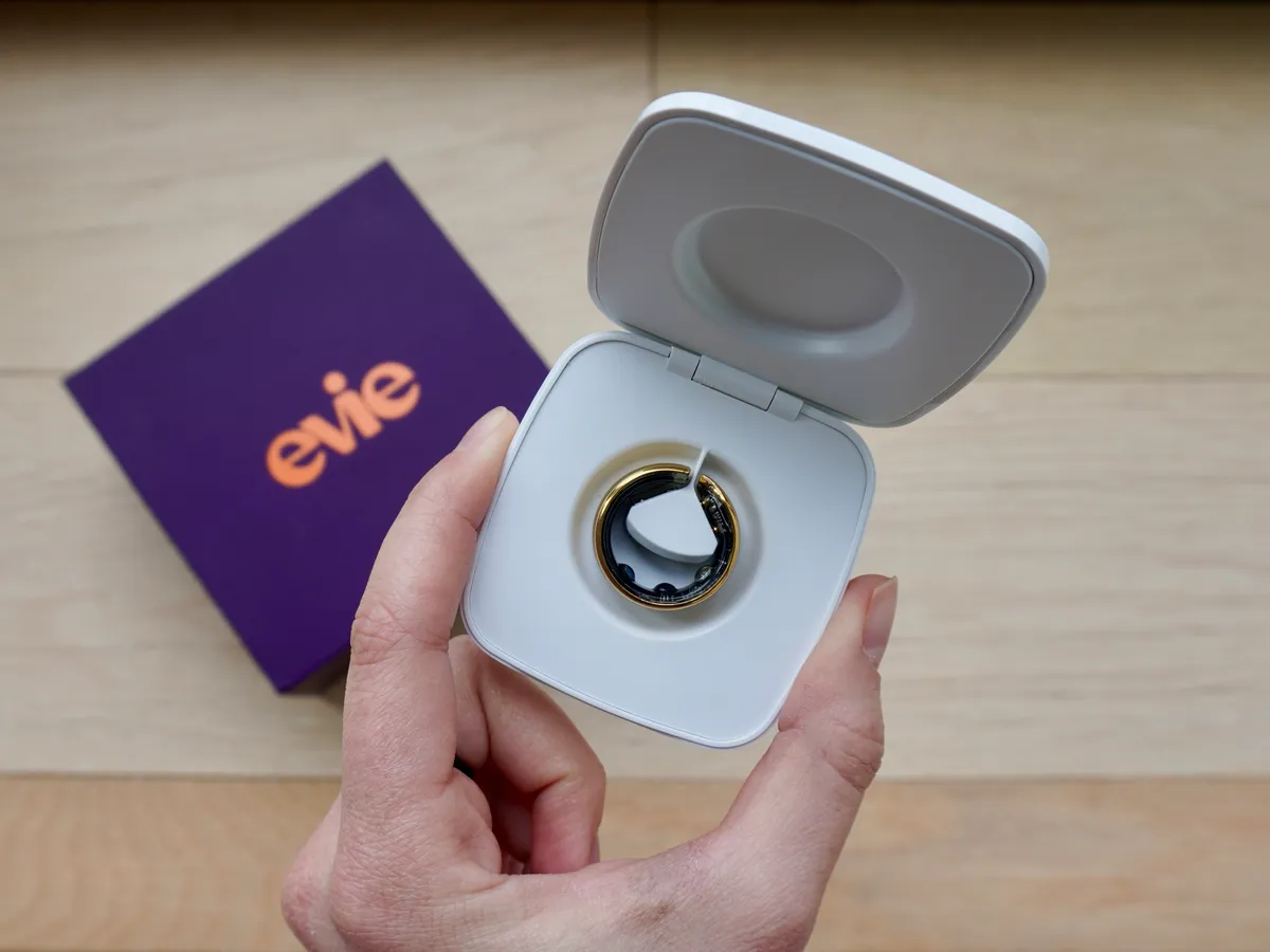 Movano Evie Ring: Heart, Sleep, and Cycle Tracking Benefits