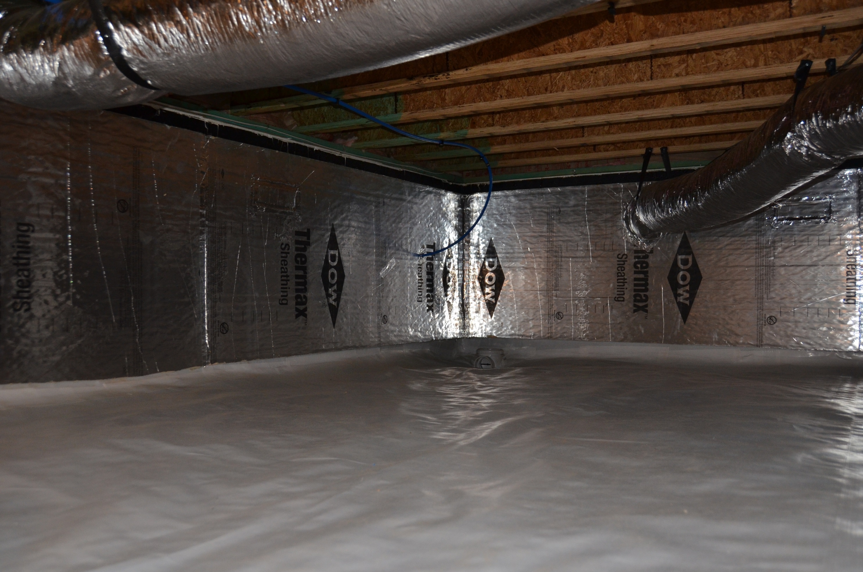 Crawl Space Restoration That Protects Your Home From Moisture and Damage