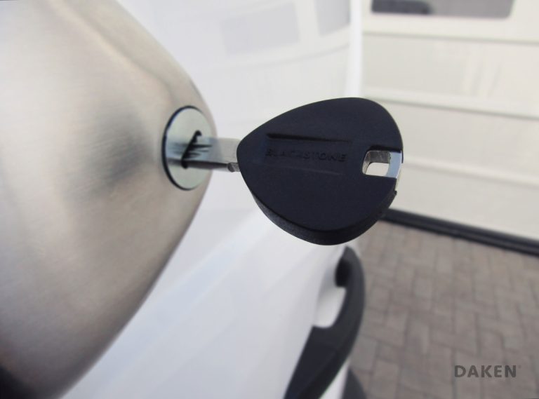 Confronto Chiusure di sicurezza per furgoni prezzi con l’Affidabilità Daken Locks