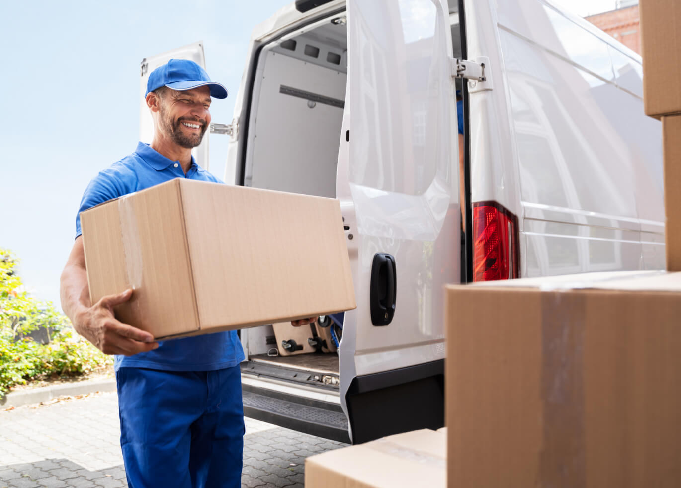 Expert Calgary Movers for Hassle-Free Relocation Services