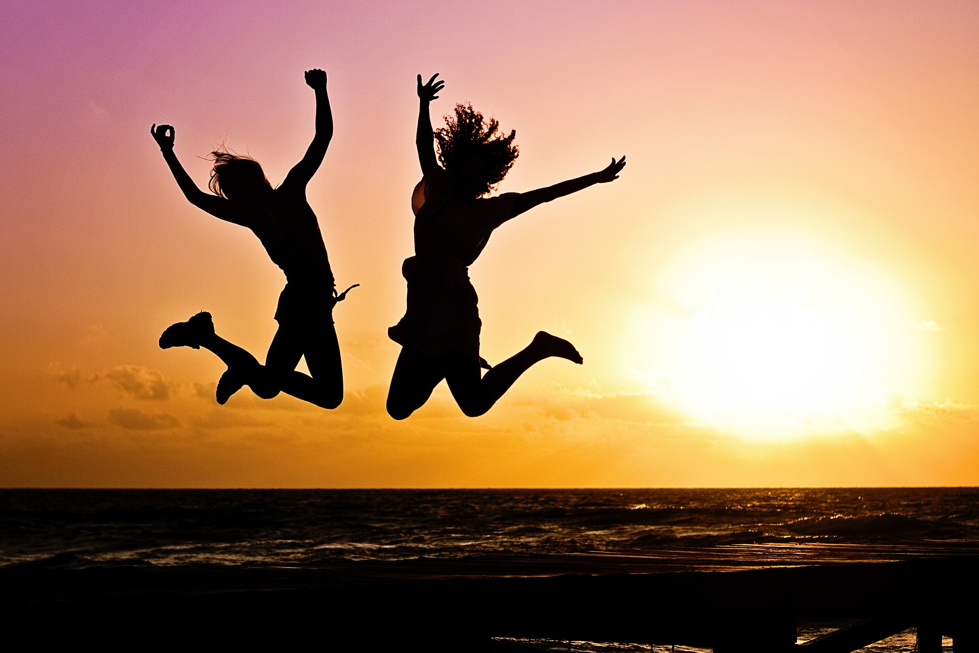The Happiness Shift: Transform Your Life With These Inspirational Thoughts