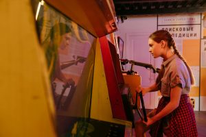 pexels-cottonbro-4836527