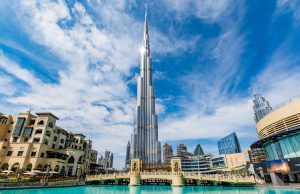 burj-khalifa-tomasz-kzajcowski-shutterstock_590724503